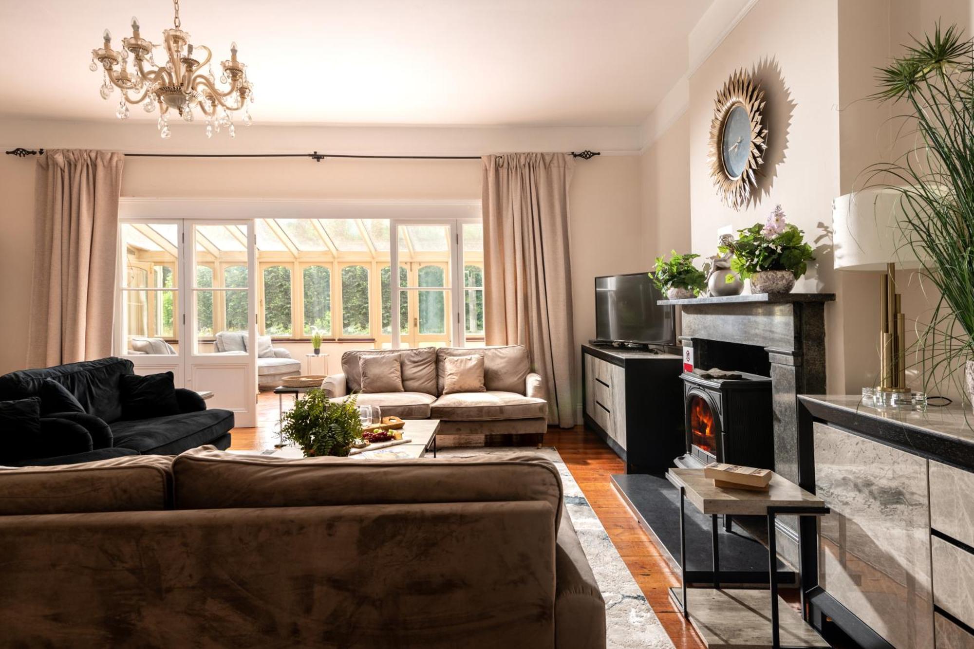 Vila Downwood Vineyard Manor In Idyllic Countryside Blandford Forum Exteriér fotografie