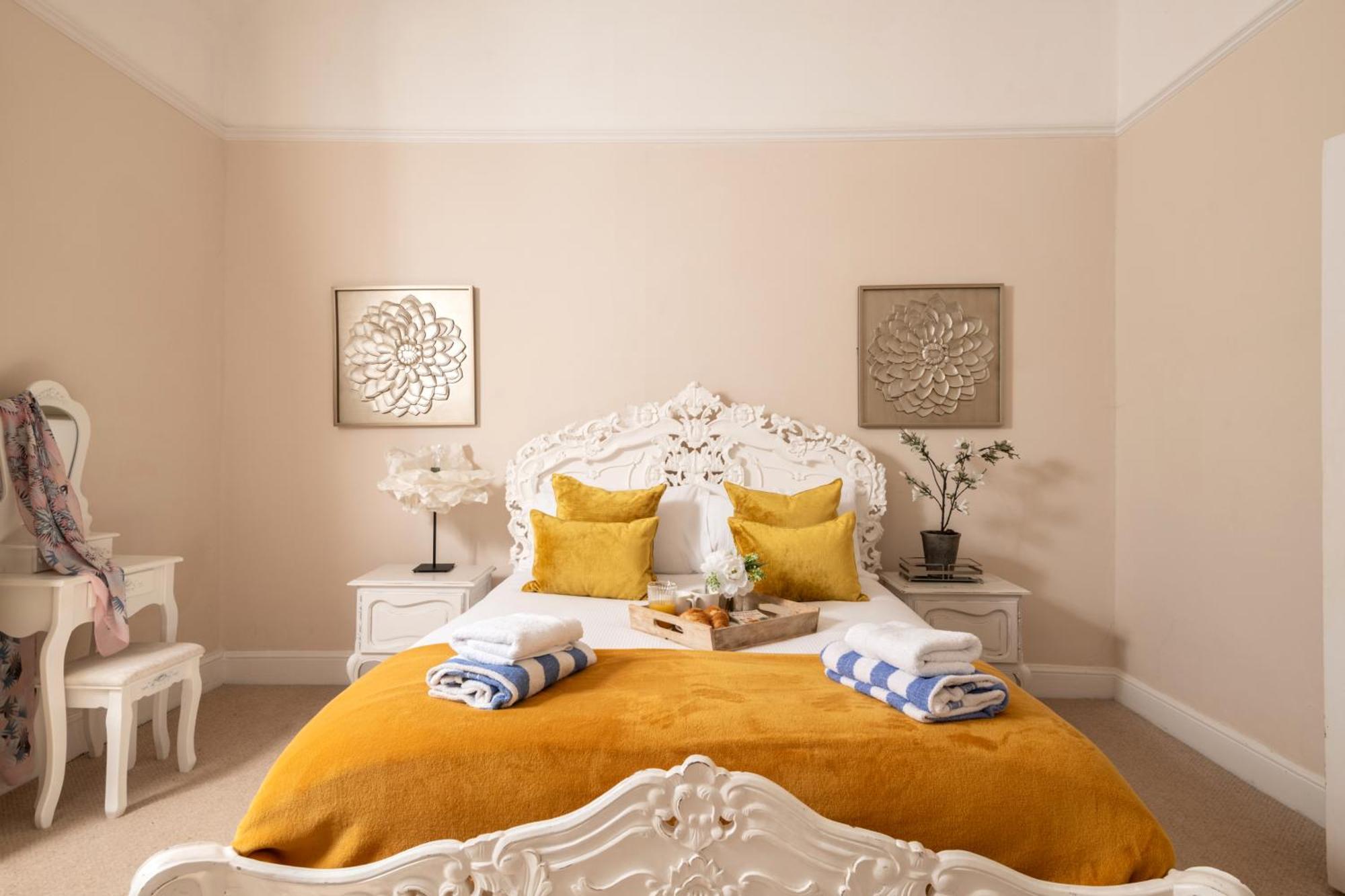 Vila Downwood Vineyard Manor In Idyllic Countryside Blandford Forum Exteriér fotografie